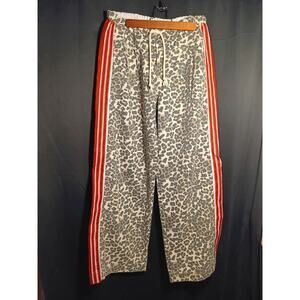 Veveret Women’s Large Wide Leg Cheetah Print Jeans Drawstring Waist Red Stripe